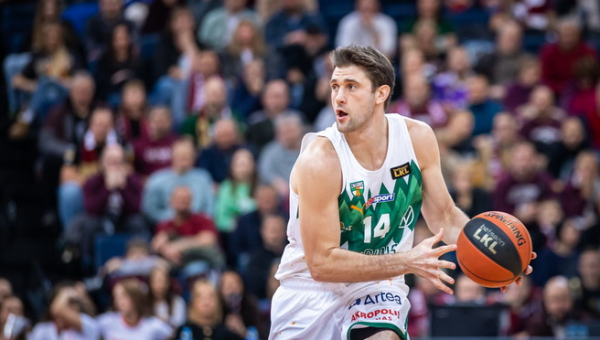 „Bešiktaš“ vadovas atskleidė, kad D. Sleva dėl „Žalgirio“ atmetė solidesnį turkų pasiūlymą